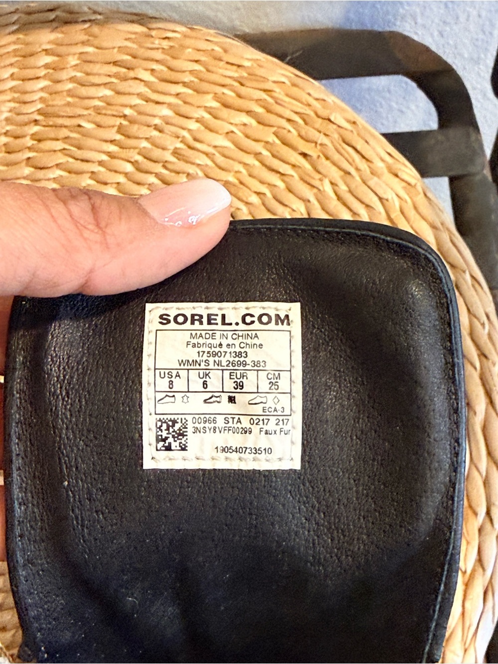 Sorel Olive Green Shearling-Lined Lace-Up Ankle Boots - Picture 4 of 9